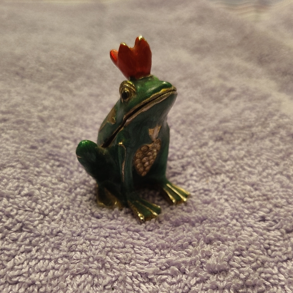 Green Frog Figurine with Red Crown